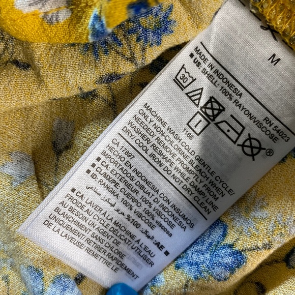 Floral top - M - Picture 4 of 5